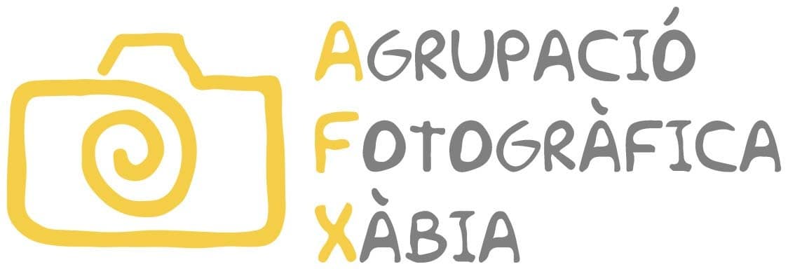 logo xavia